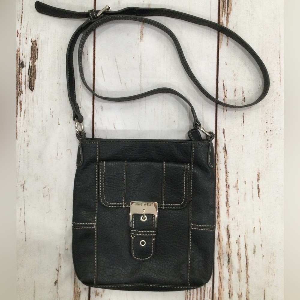 NINE WEST‎ FAUX LEATHER CROSSBODY